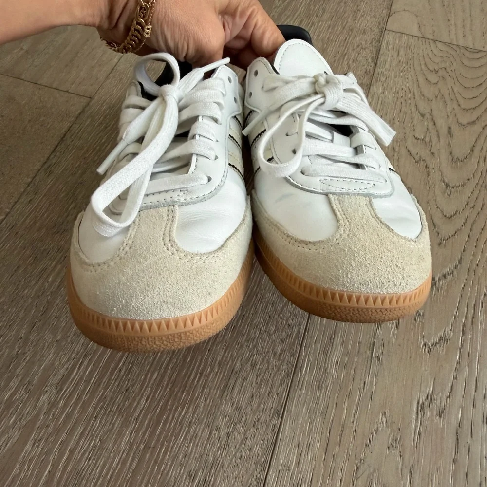 adidas sambas with Gum Sole - Picture 4 of 7